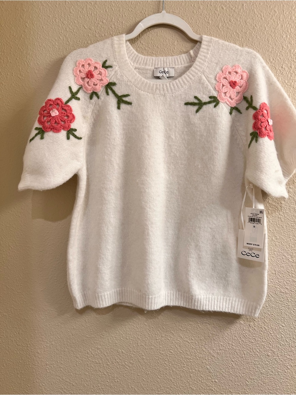 CeCe White Short-Sleeve Floral Appliqué Sweater